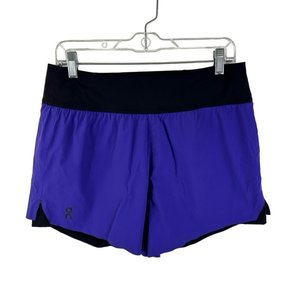 On Running Pants - ON CLOUD Running Shorts Womens Purple Size Large Run on Clouds